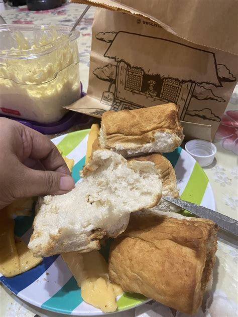 nilamas yung pandesal .